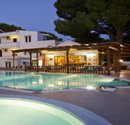 Pefkos Filoxenia Aparthotel Pefki Exterior foto