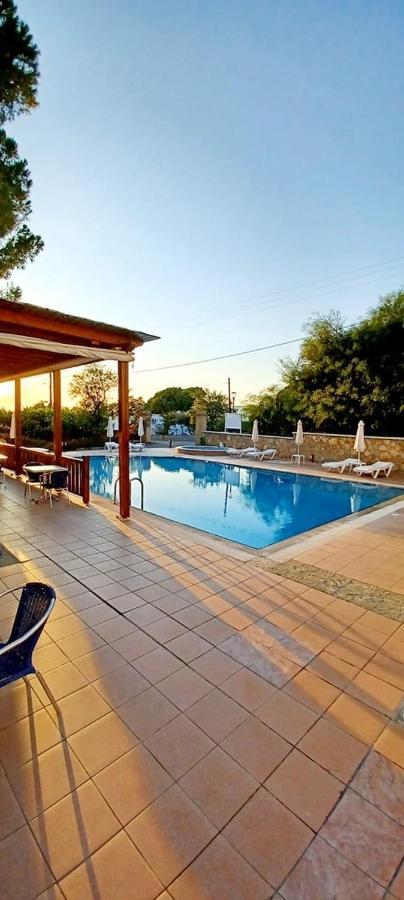 Pefkos Filoxenia Aparthotel Pefki Exterior foto