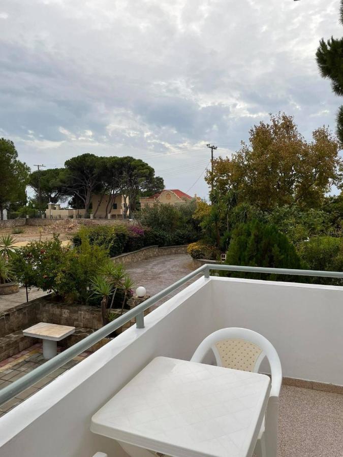 Pefkos Filoxenia Aparthotel Pefki Exterior foto